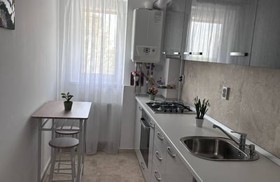 Vermietung einer gemütlichen 2-Zimmer-Wohnung mit separater Küche und Balkon, in Bukarest, Rumänien